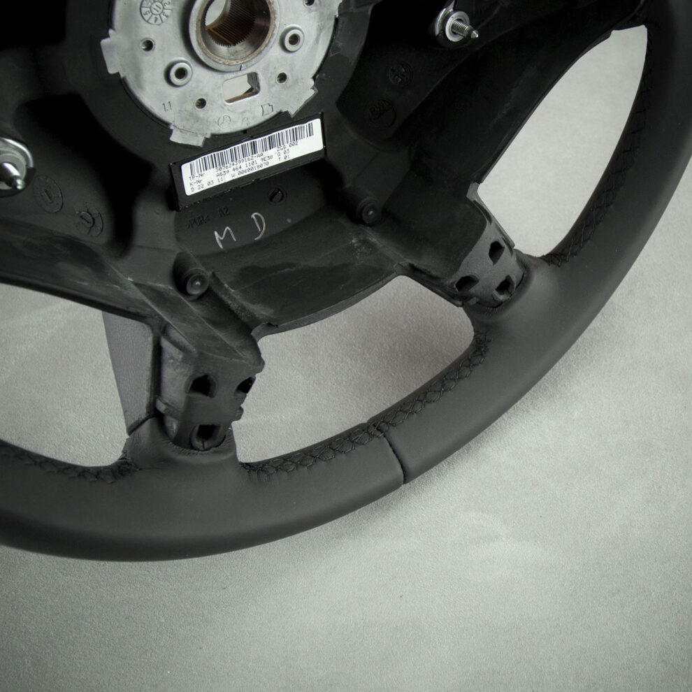 Modyfikacja i obszycie kierownicy Mercedes Viano