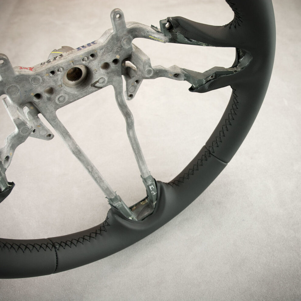 Modyfikacja i obszycie kierownicy Honda Jazz