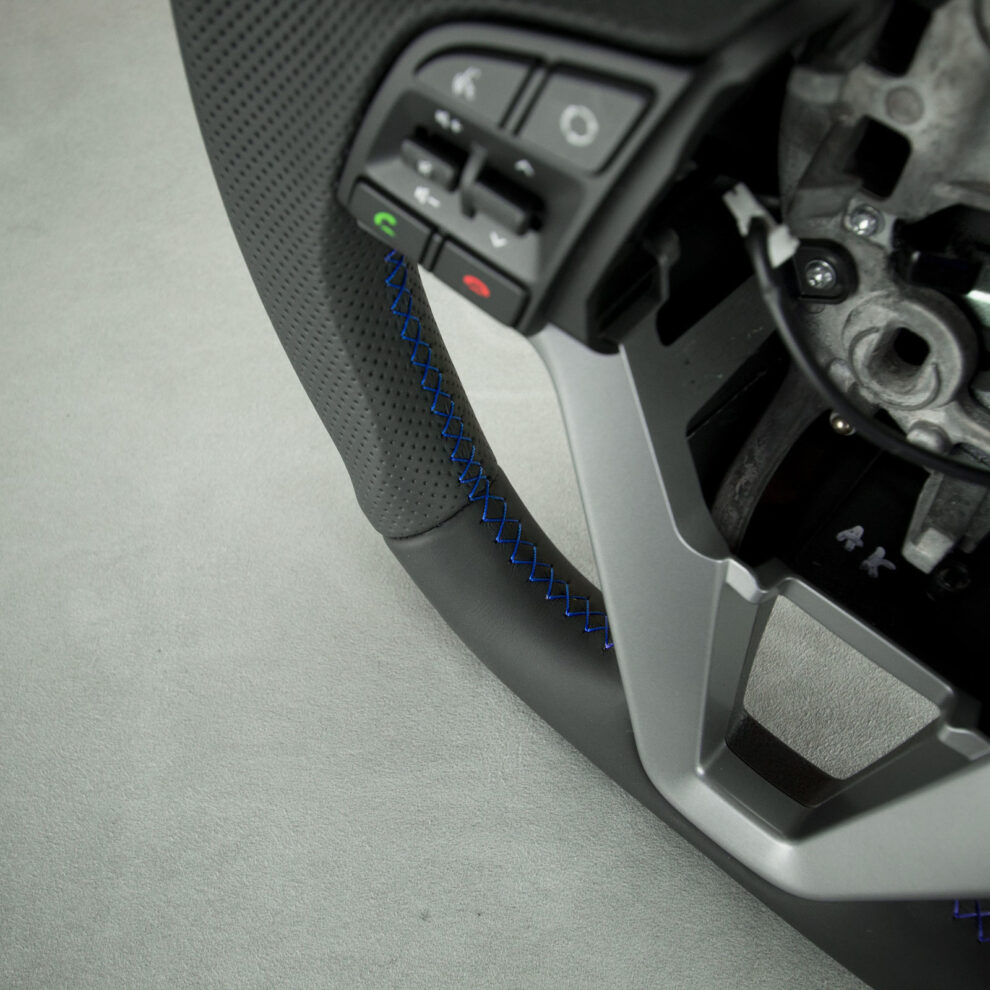 Modyfikacja i obszycie kierownicy Hyundai Tucson III