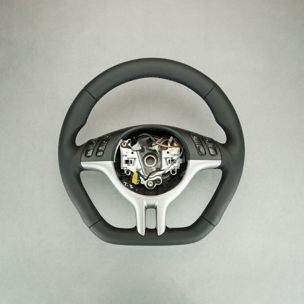 Modyfikacja i obszycie kierownicy BMW X5 E53