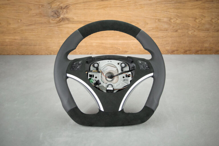 Modyfikacja i obszycie kierownicy BMW E92