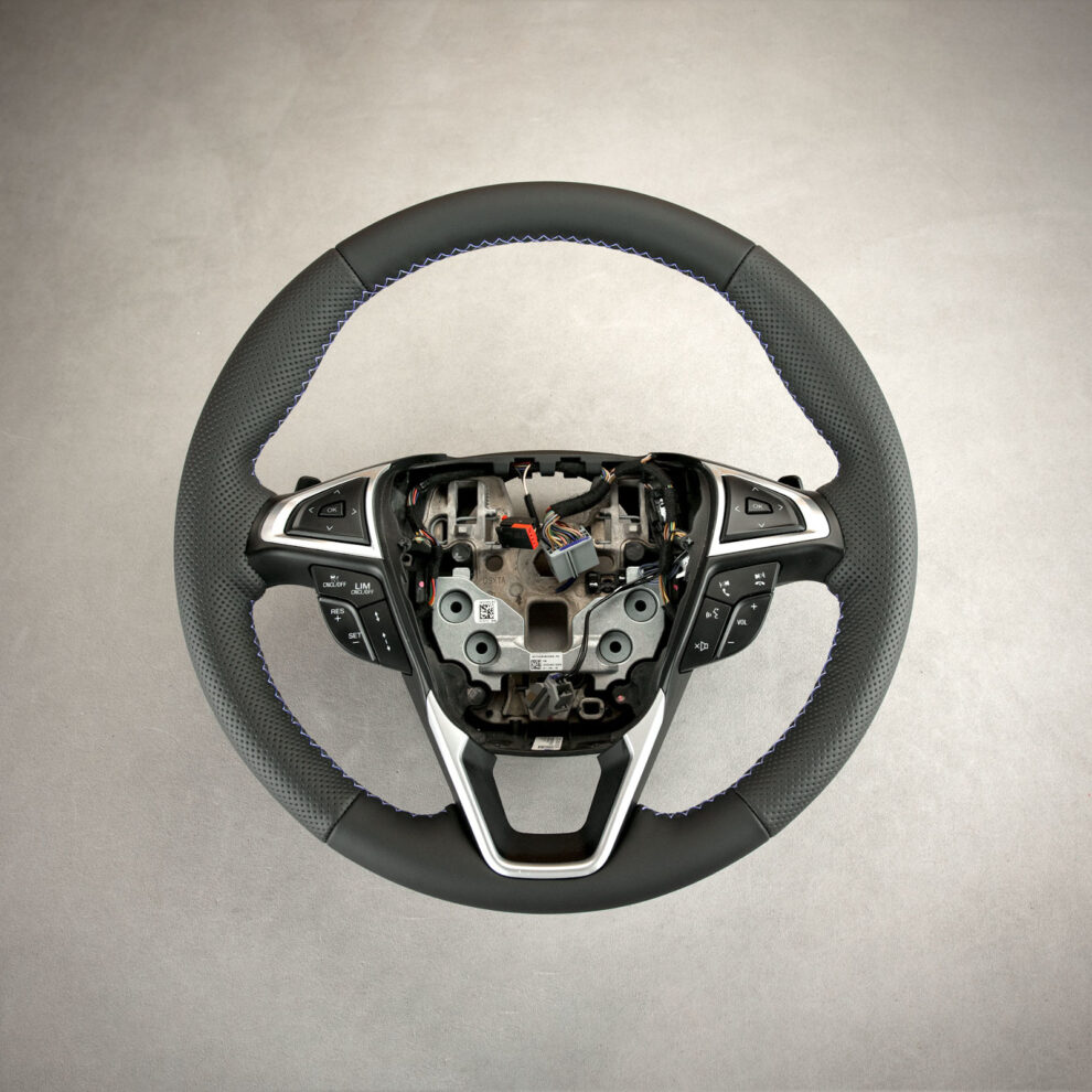 Modyfikacja i obszycie kierownicy Ford Mondeo Mk5