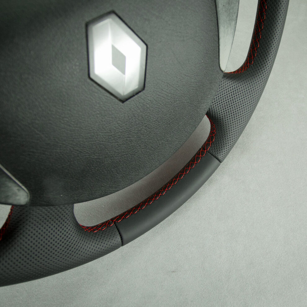 Modyfikacja i obszycie kierownicy Renault Magnum