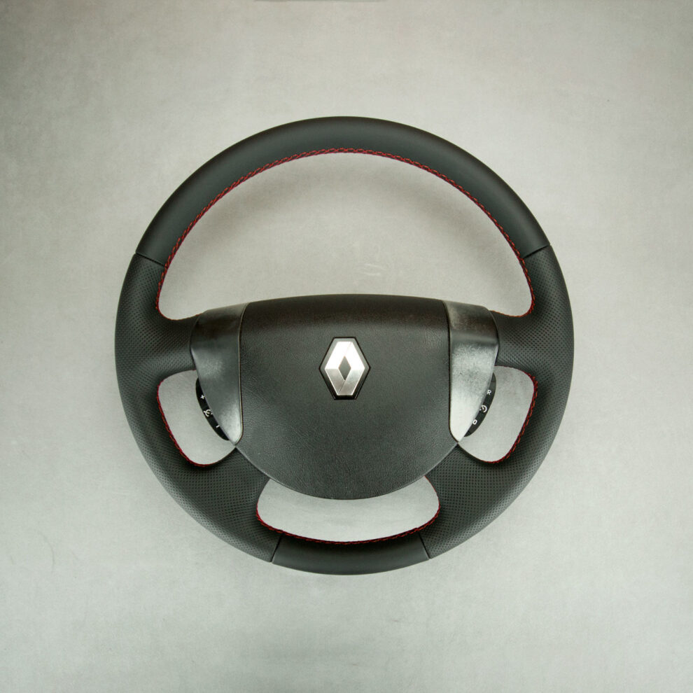 Modyfikacja i obszycie kierownicy Renault Magnum