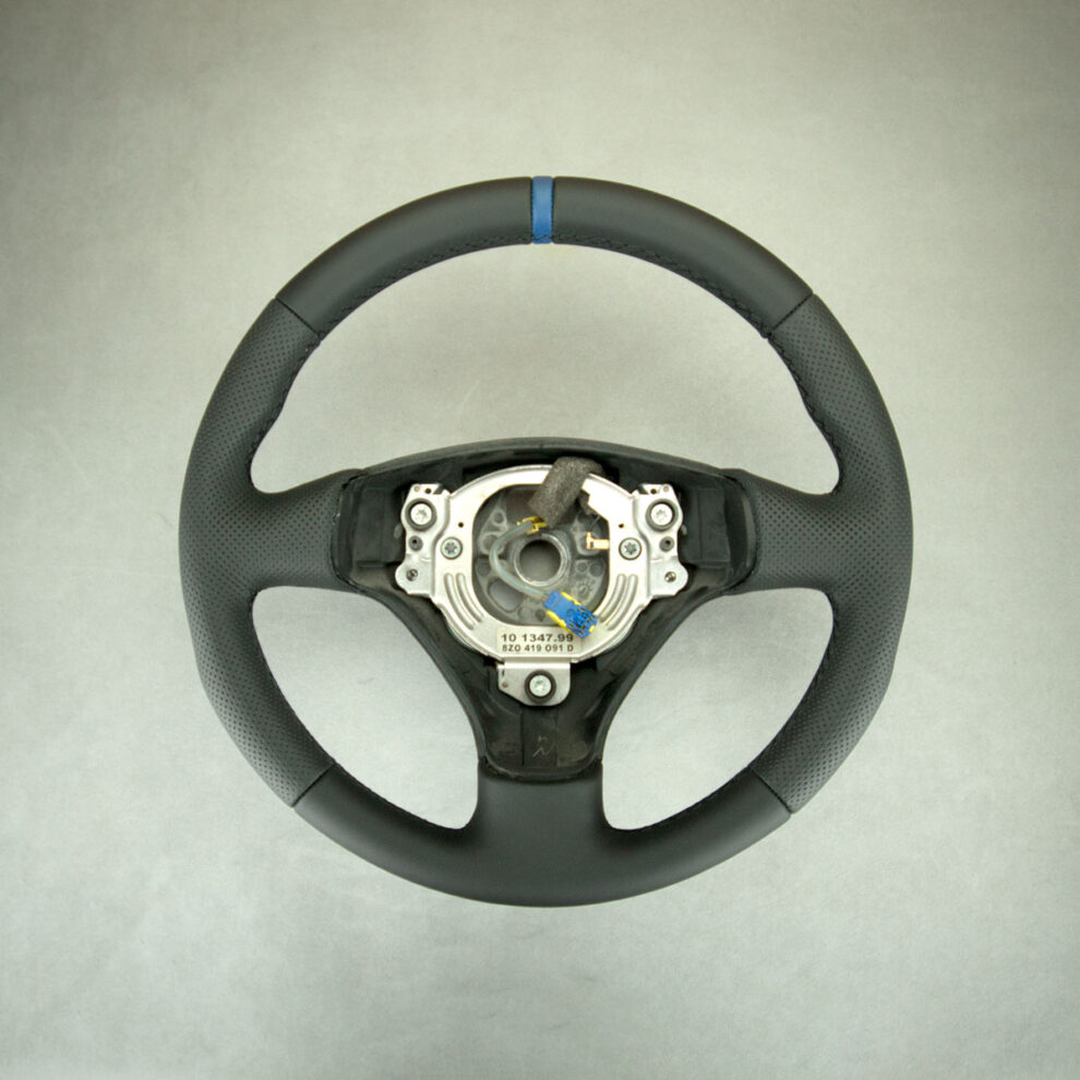 Modyfikacja i obszycie kierownicy Audi A3 8L1