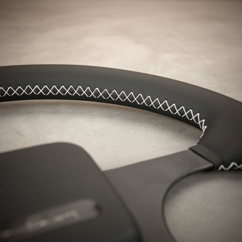 Modyfikacja i obszycie kierownicy Fiat Ritmo Bertone Super Cabrio