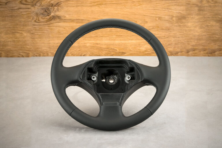 Modyfikacja i obszycie kierownicy Peugeot Partner