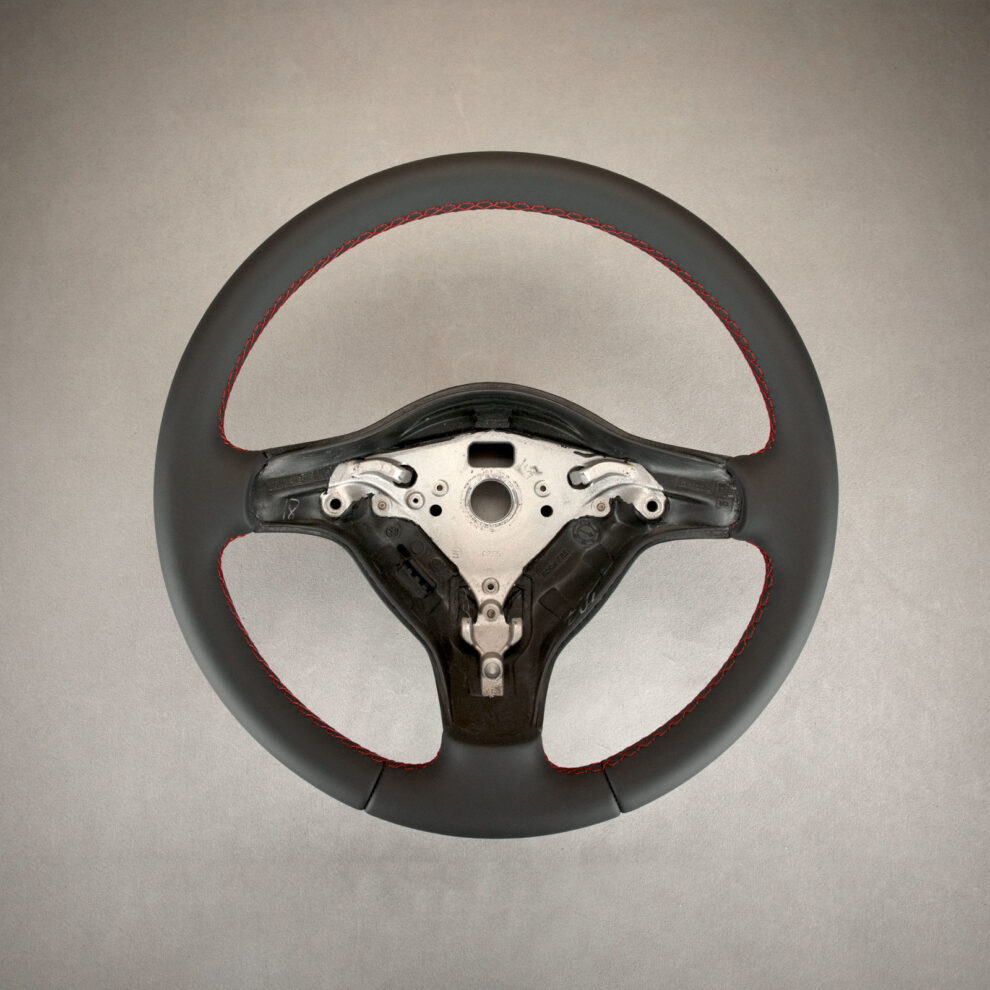 Modyfikacja i obszycie kierownicy Volkswagen Polo V GTI