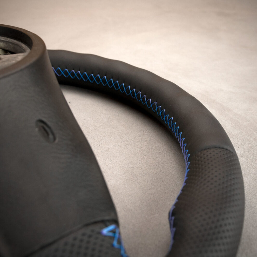 Modyfikacja i obszycie kierownicy BMW E46