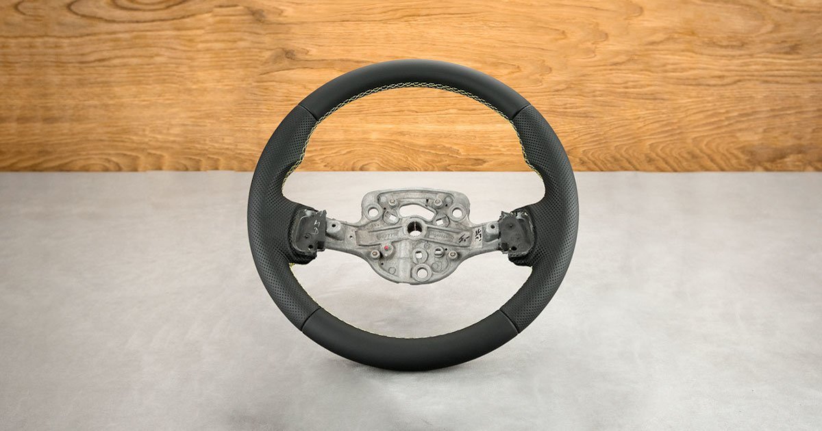 Modyfikacja i obszycie kierownicy Smart Fortwo II (451)