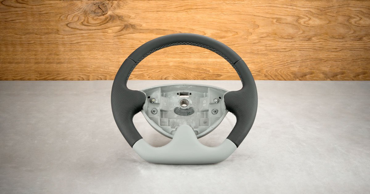 Modyfikacja i obszycie kierownicy Renault Twingo