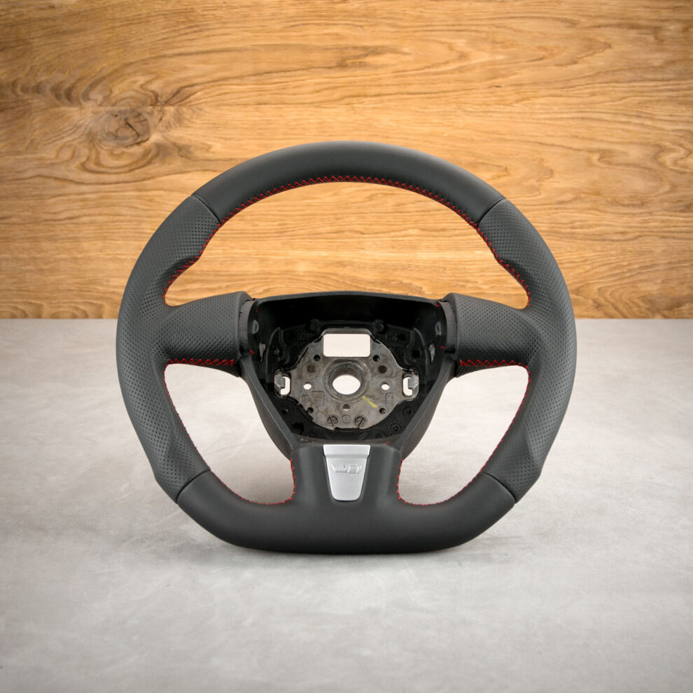 Modyfikacja i obszycie kierownicy Skoda Octavia II