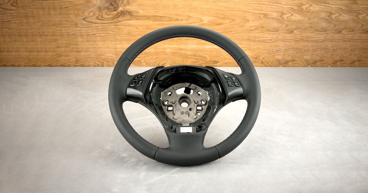 Obszycie kierownicy BMW E90