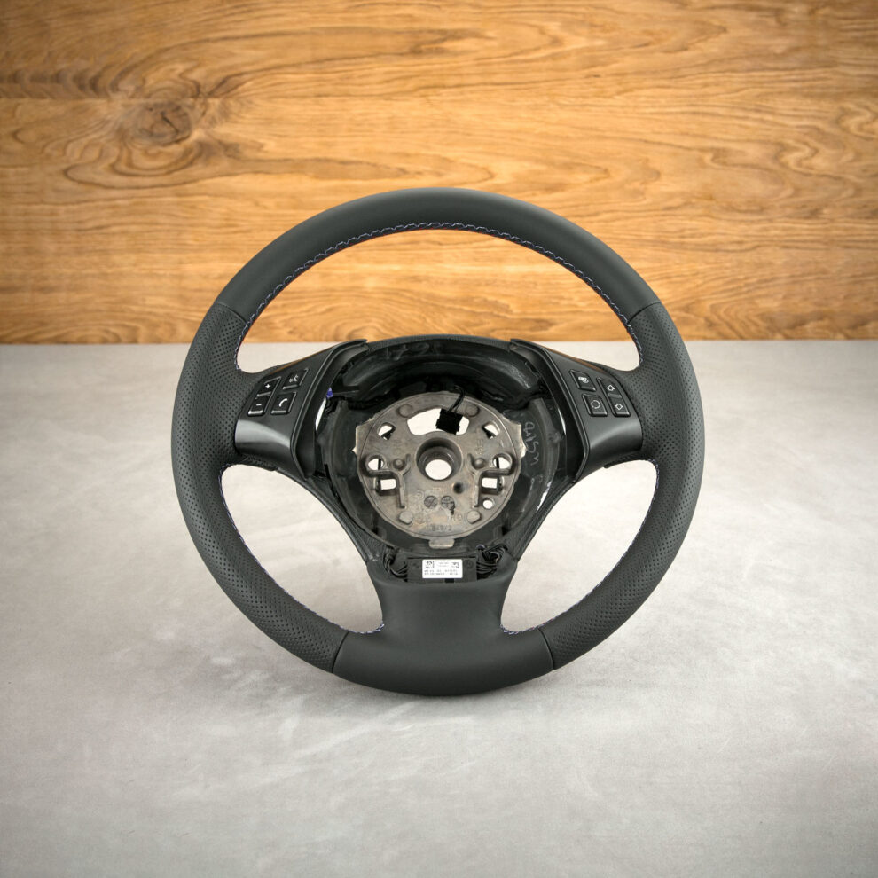 Obszycie kierownicy BMW E90