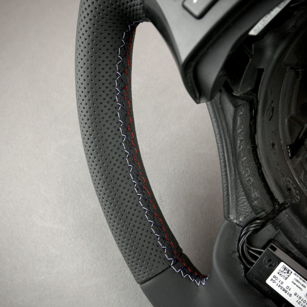 Obszycie kierownicy BMW E90