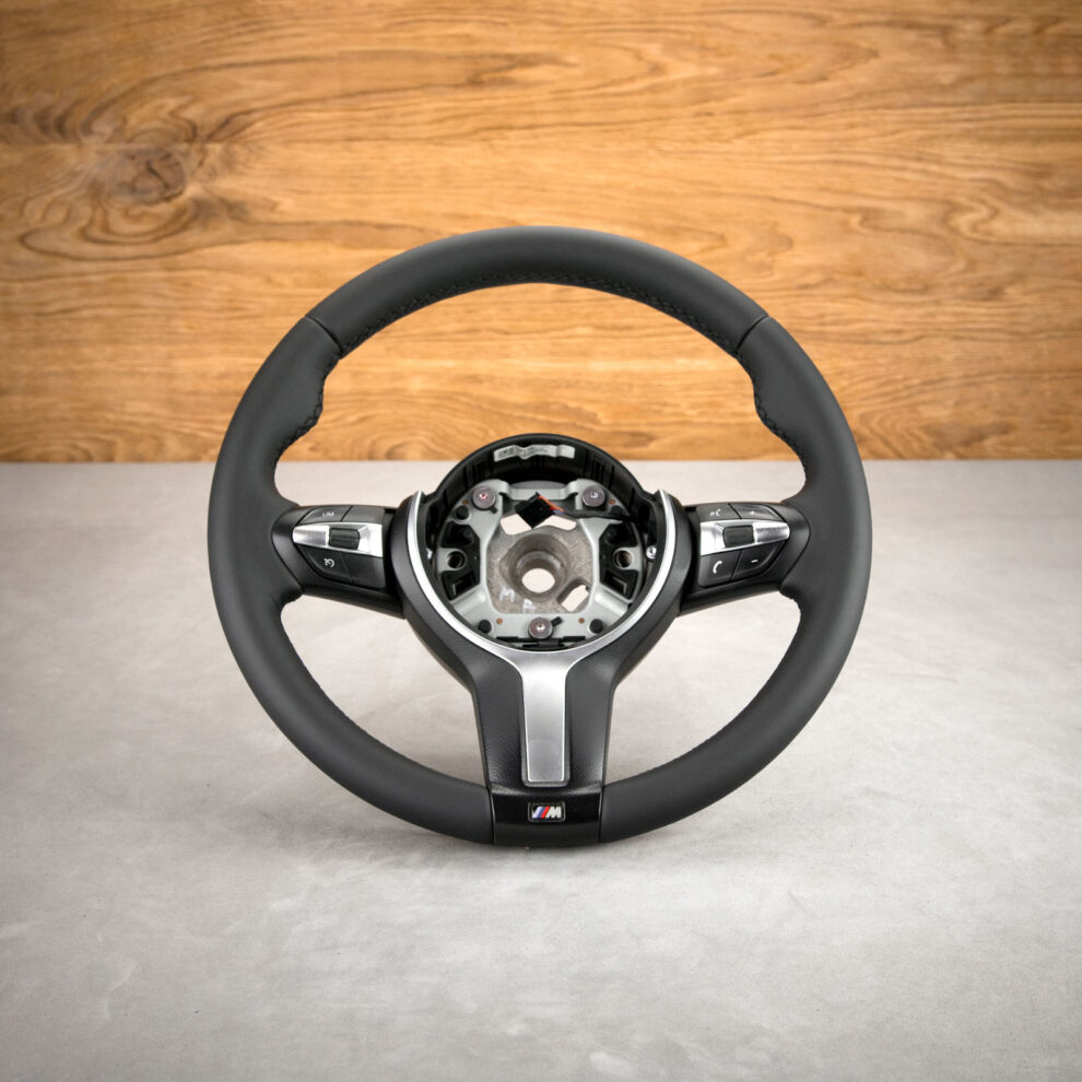 Obszycie kierownicy BMW F10