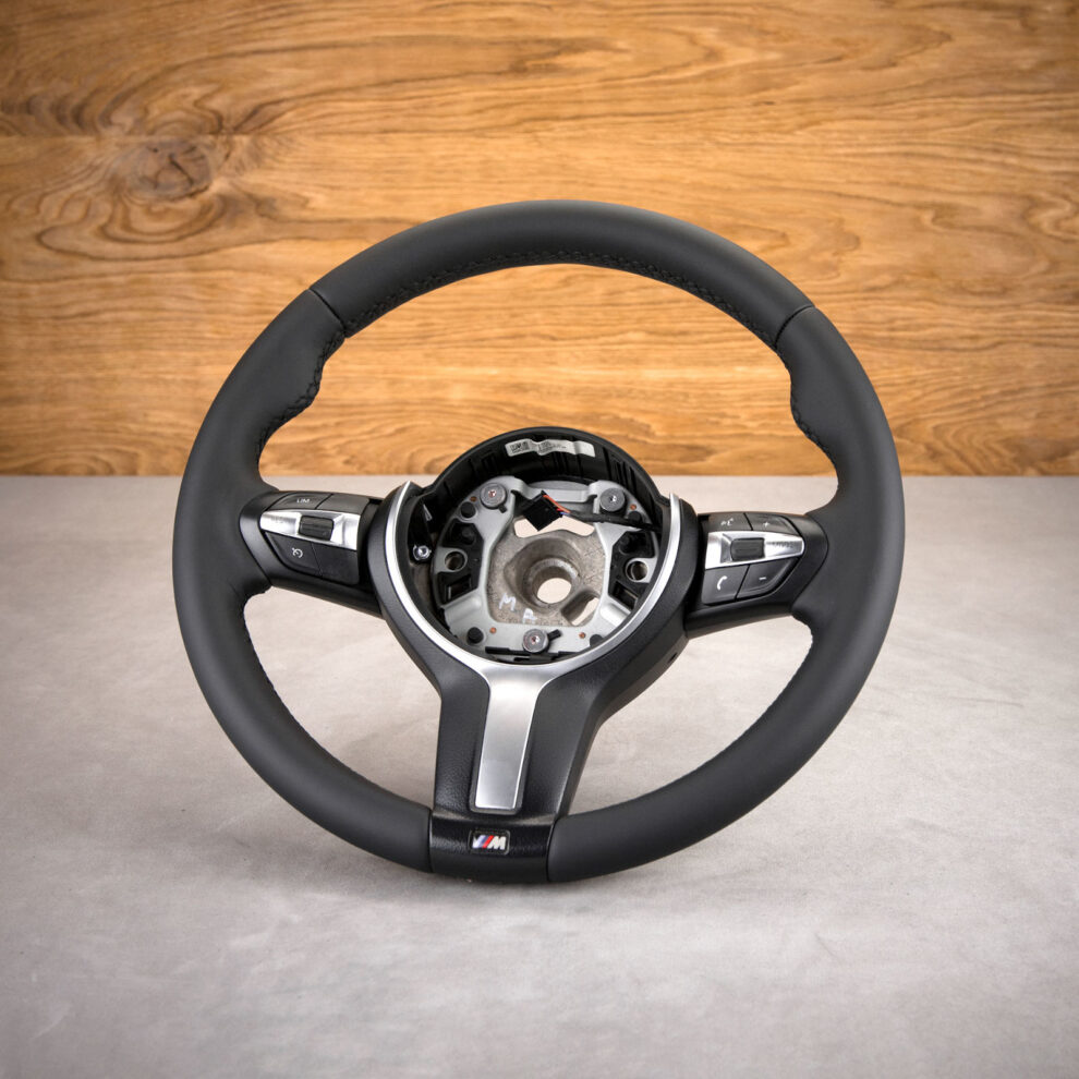 Obszycie kierownicy BMW F10