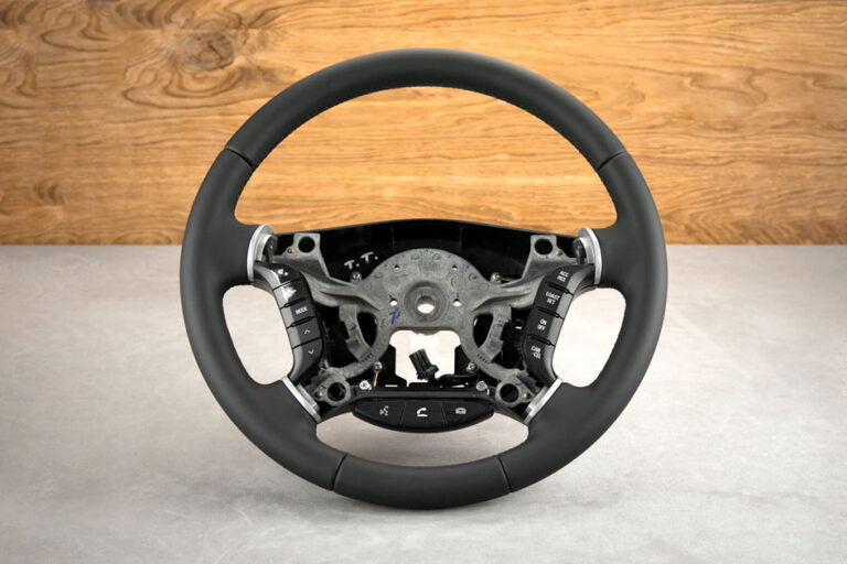 Obszycie kierownicy Mitsubishi Pajero IV