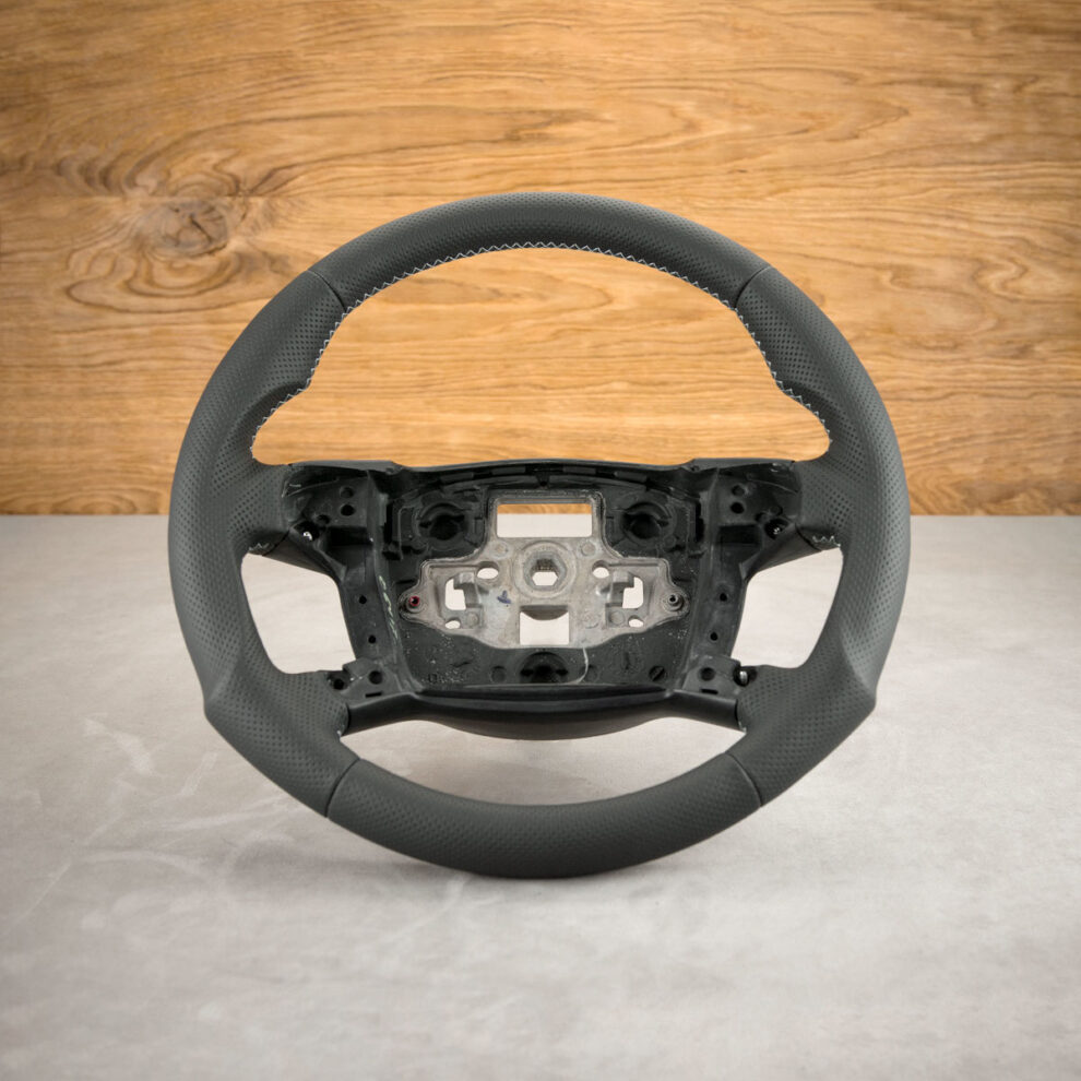 Modyfikacja i obszycie kierownicy Ford Mondeo Mk4