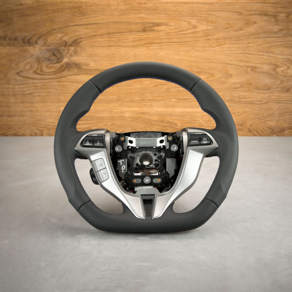 Modyfikacja i obszycie kierownicy Honda Odyssey