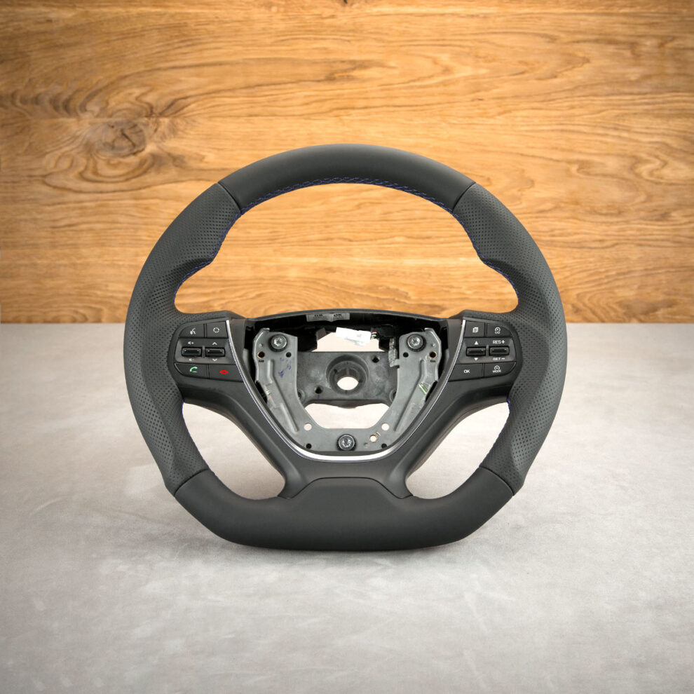 Modyfikacja i obszycie kierownicy Hyundai i20
