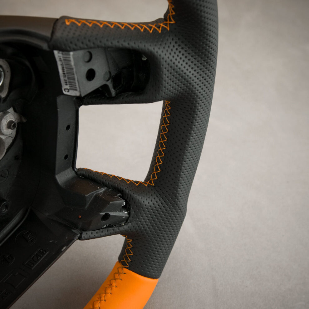 Modyfikacja i obszycie kierownicy Ford Mondeo Mk4