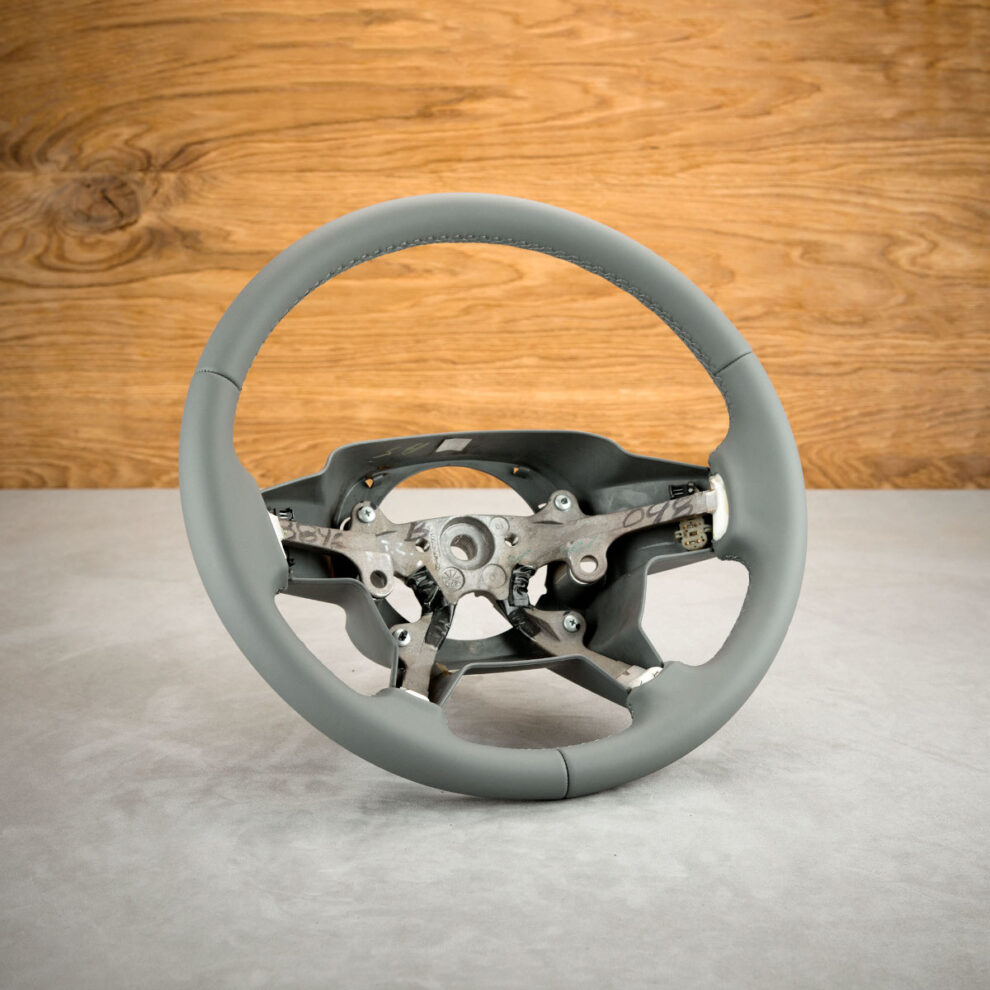 Obszycie kierownicy Jeep Grand Cherokee III