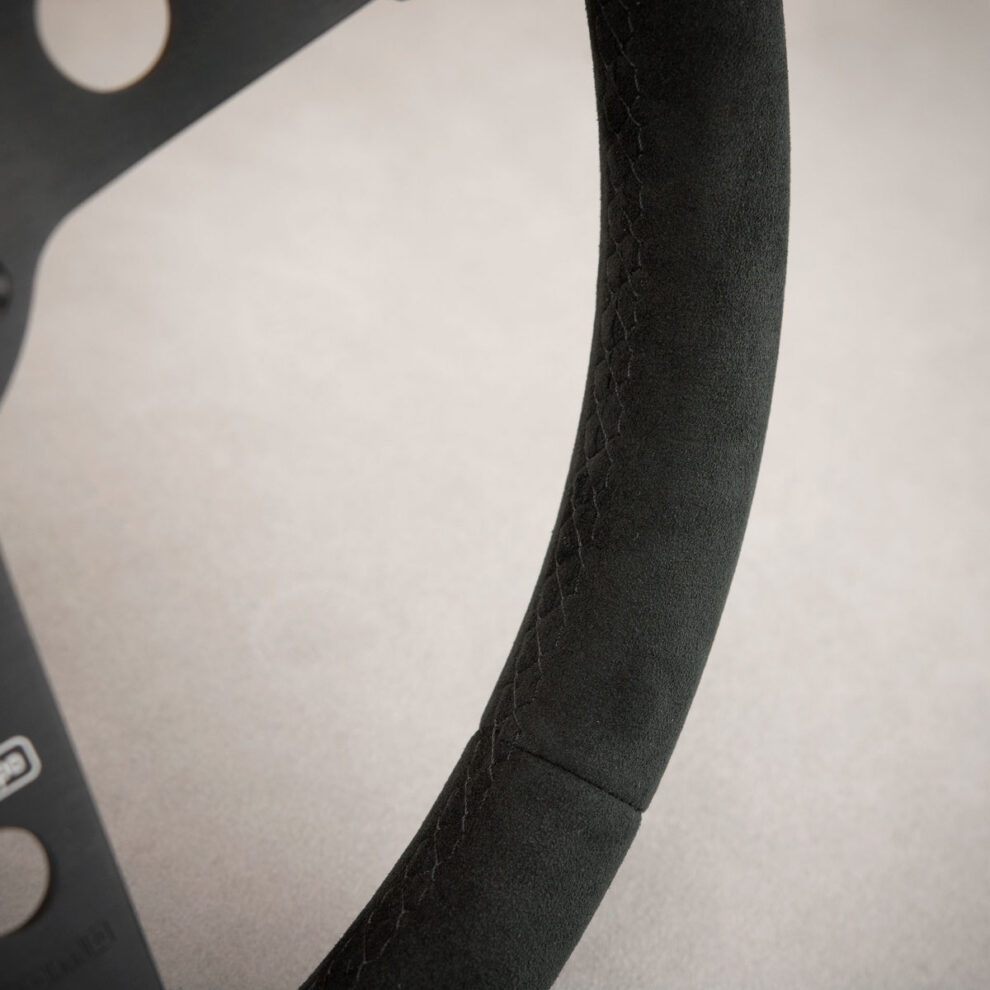 Obszycie kierownicy Momo Prototipo 350mm