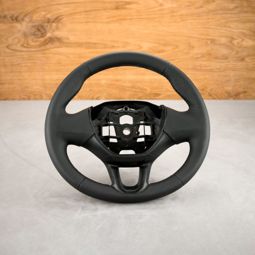 Obszycie kierownicy Peugeot 308