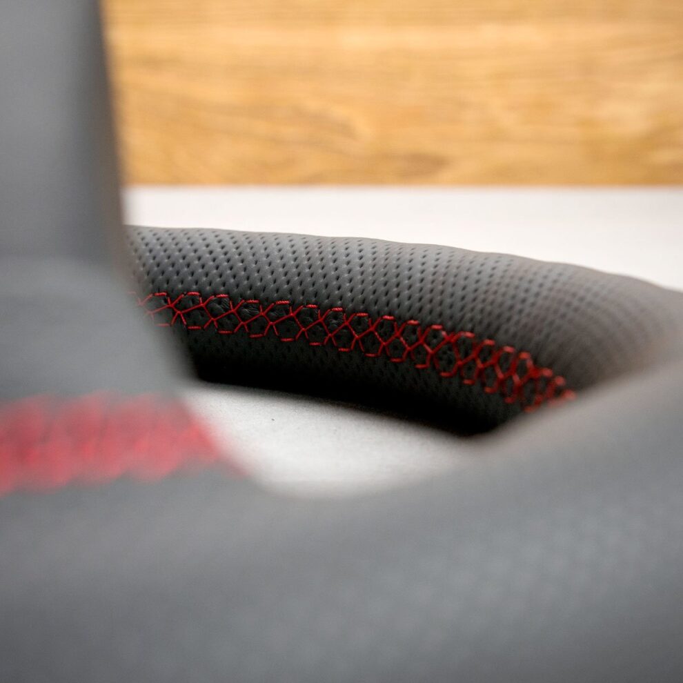 Modyfikacja i obszycie kierownicy Ford Mondeo MK4