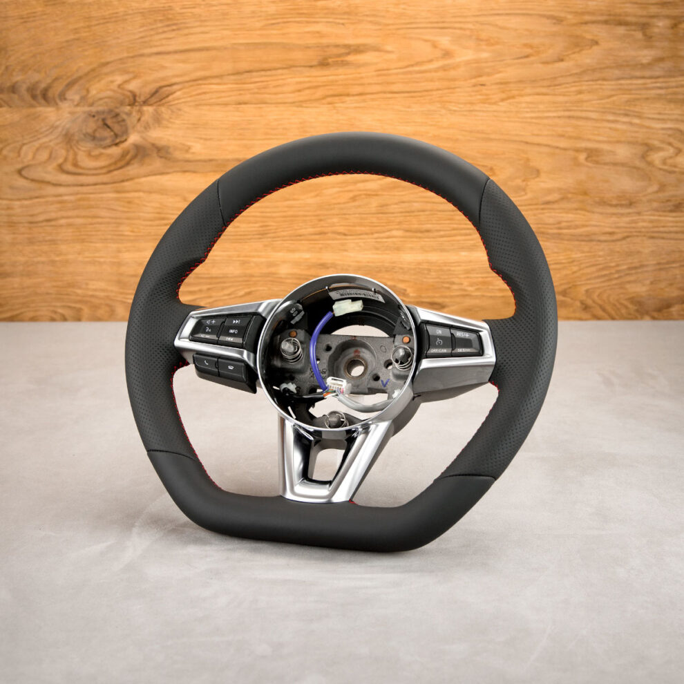 Modyfikacja i obszycie kierownicy Fiat Abarth 124 Spider