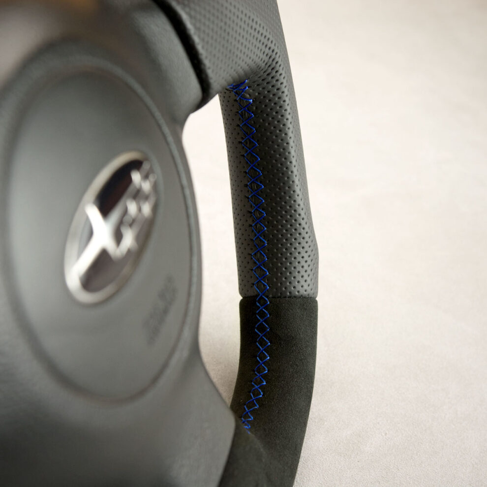 Modyfikacja i obszycie kierownicy Subaru Impreza GD