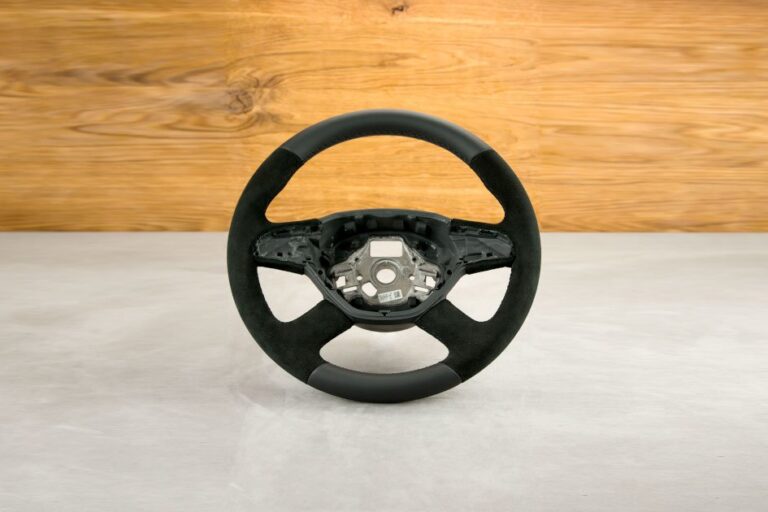 Obszycie kierownicy Skoda Superb II