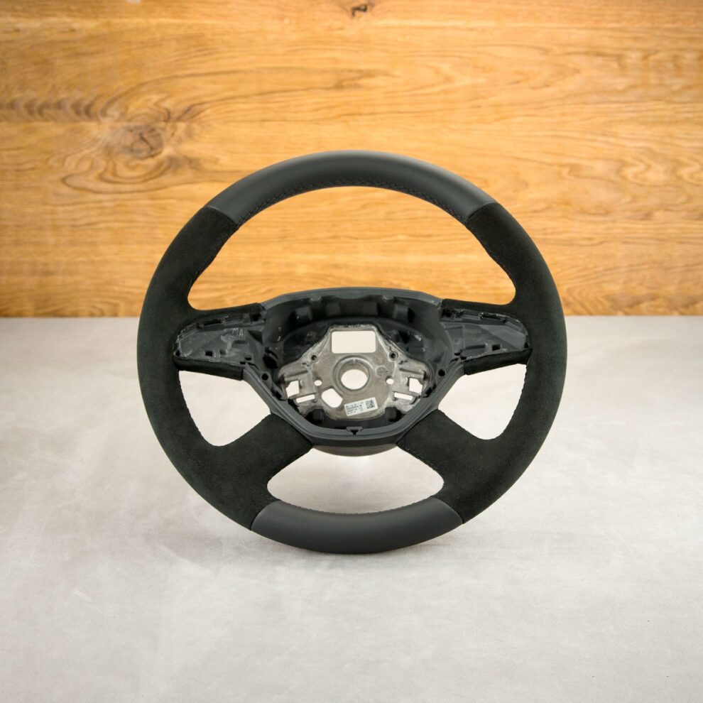 Obszycie kierownicy Skoda Superb II