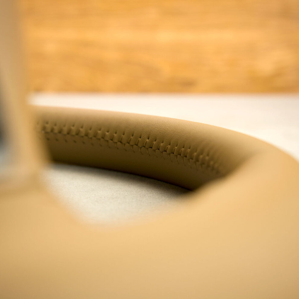 Modyfikacja i obszycie kierownicy Mercedes-Benz