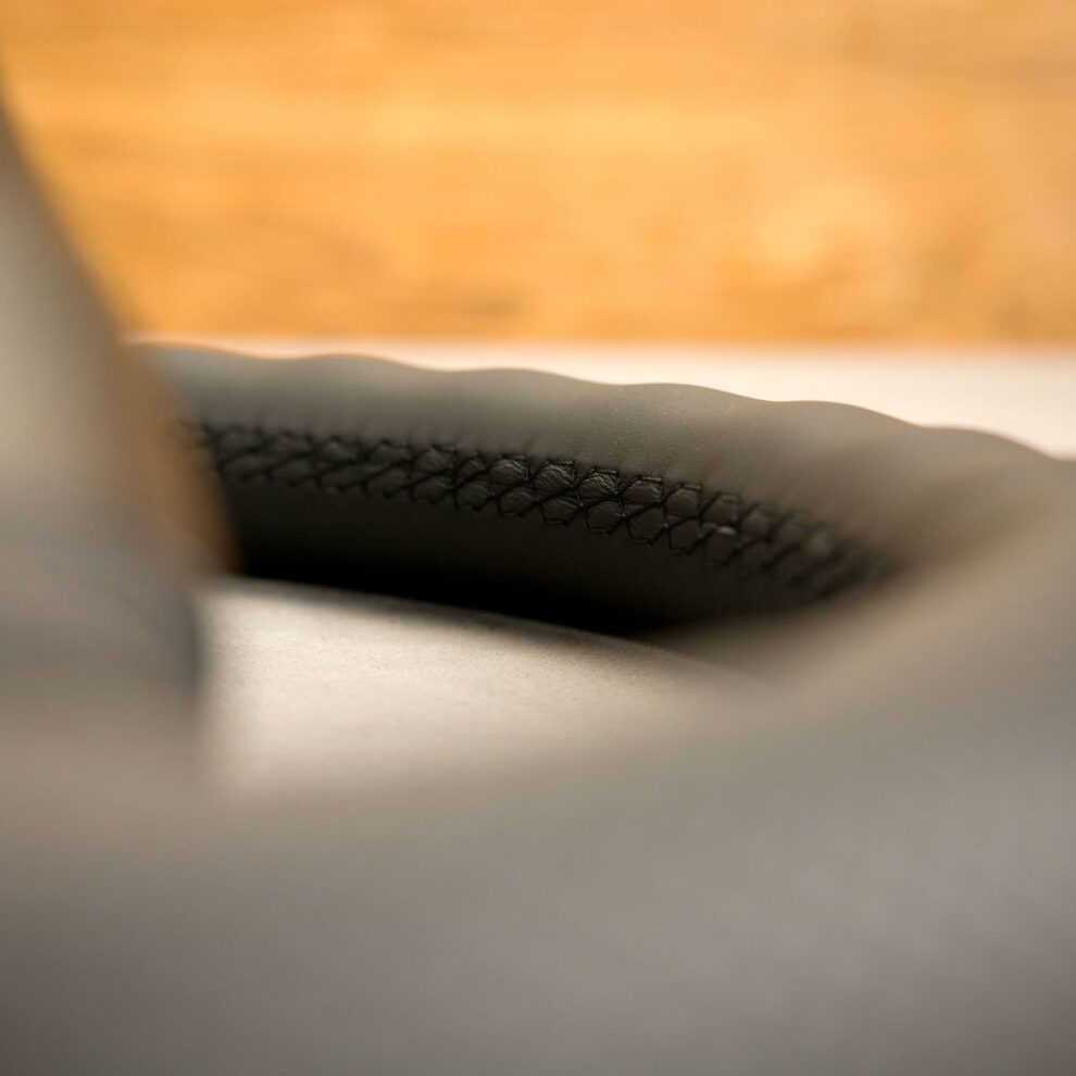 Modyfikacja i obszycie kierownicy BMW E46