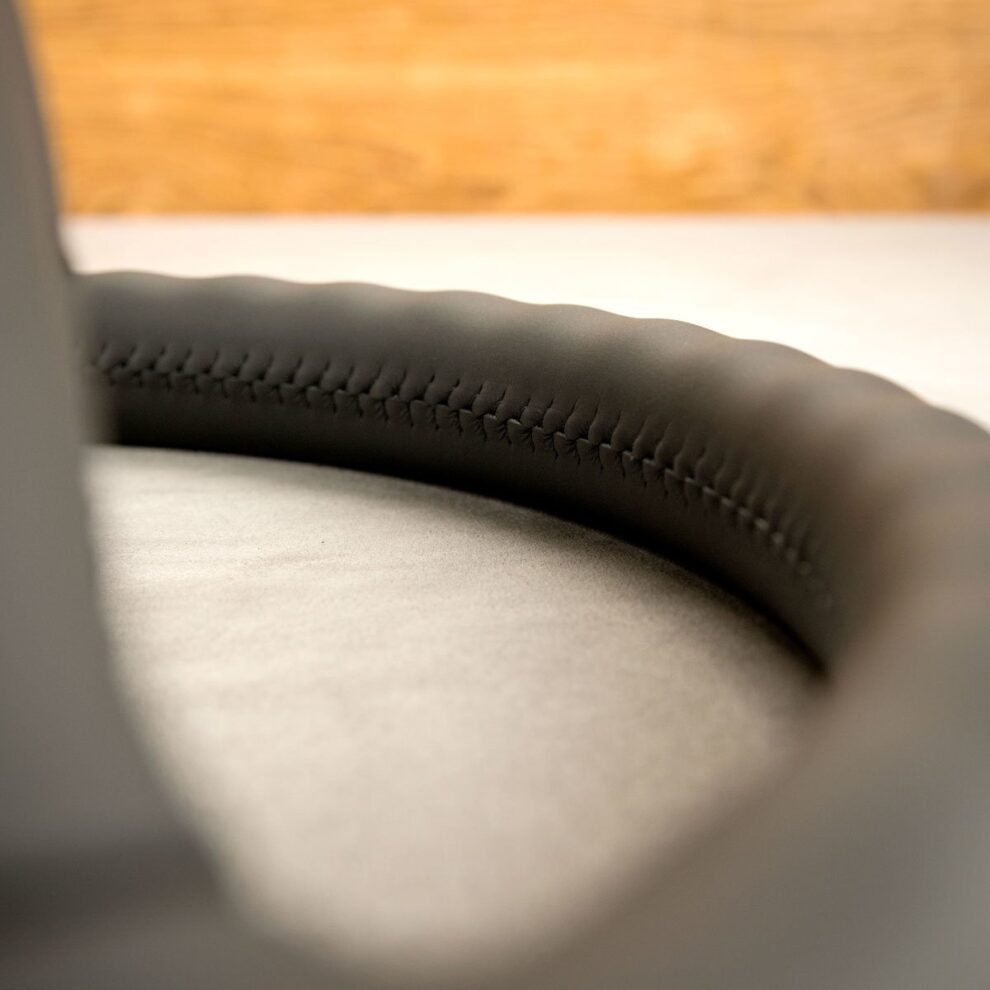 Obszycie kierownicy Chevrolet Corvette