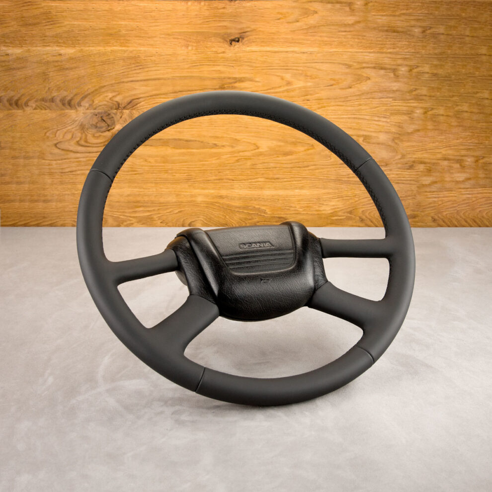 Obszycie kierownicy LKW Scania