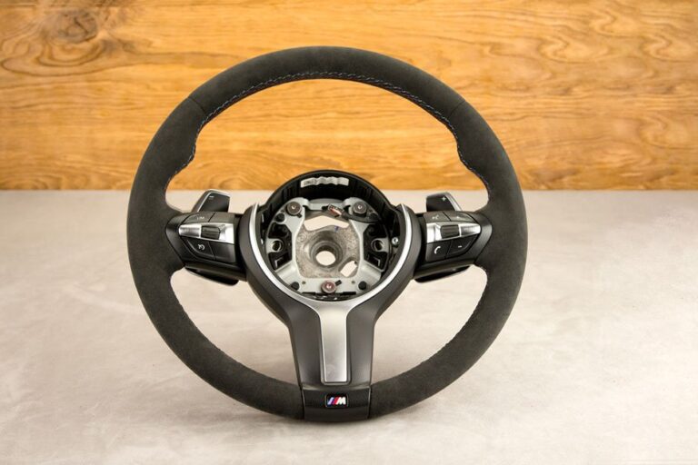 Obszycie kierownicy BMW F10