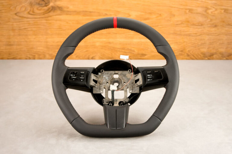 Modyfikacja i obszycie kierownicy Mazda CX-7
