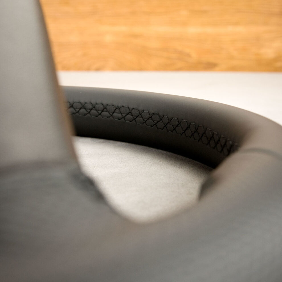 Modyfikacja i obszycie kierownicy Mercedes-Benz