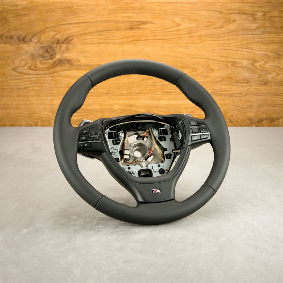 Obszycie kierownicy BMW F10