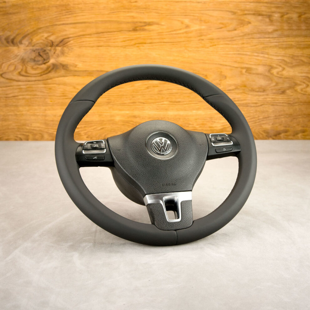 Obszycie kierownicy Volkswagen Golf VI