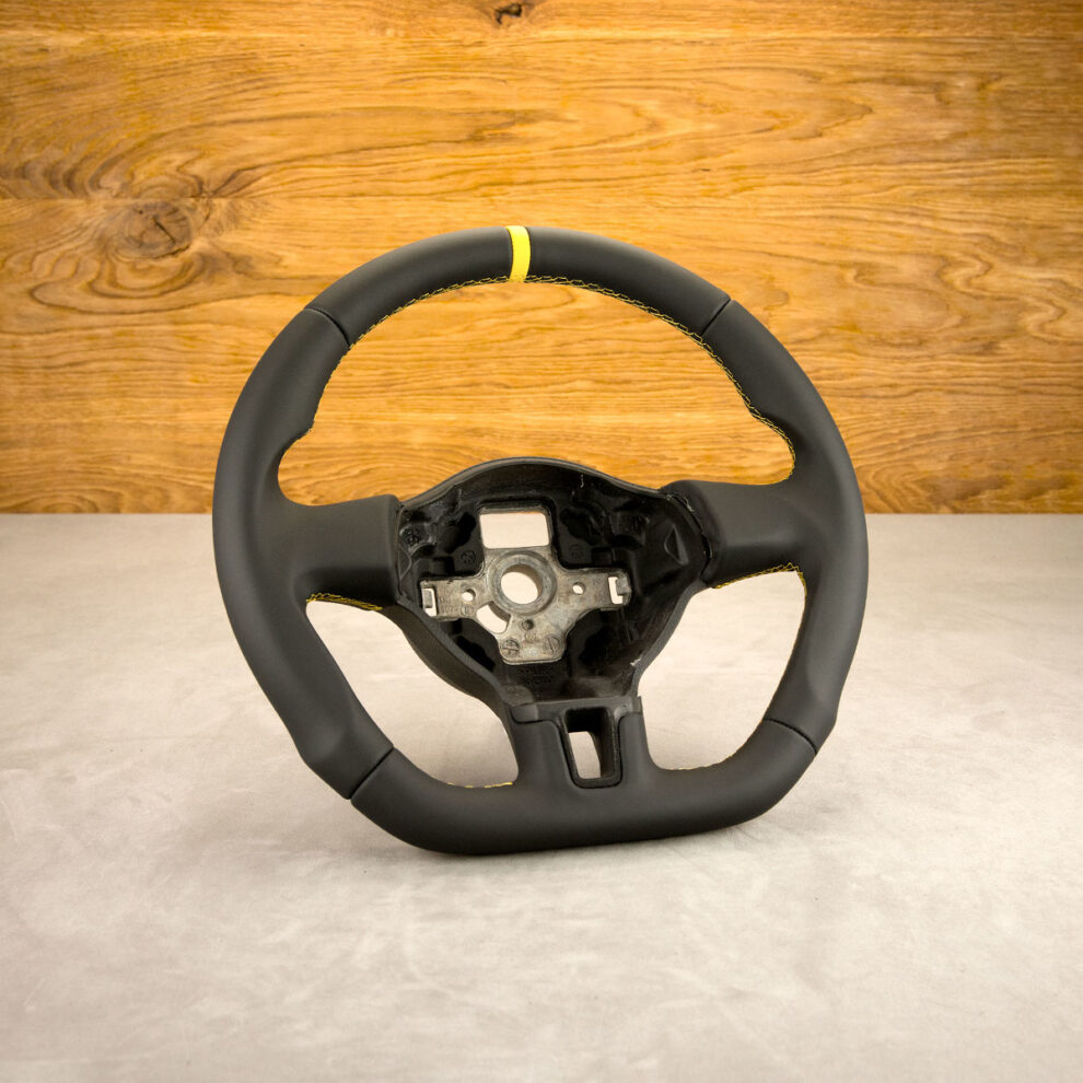 Modyfikacja i obszycie kierownicy Volkswagen Caddy III