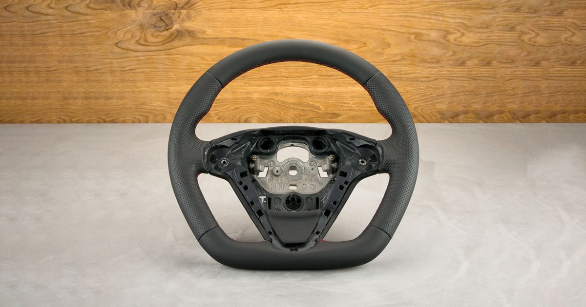 Modyfikacja i obszycie kierownicy Ford Mondeo MK4 Modyfikacja i obszycie kierownicy Ford Mondeo MK4