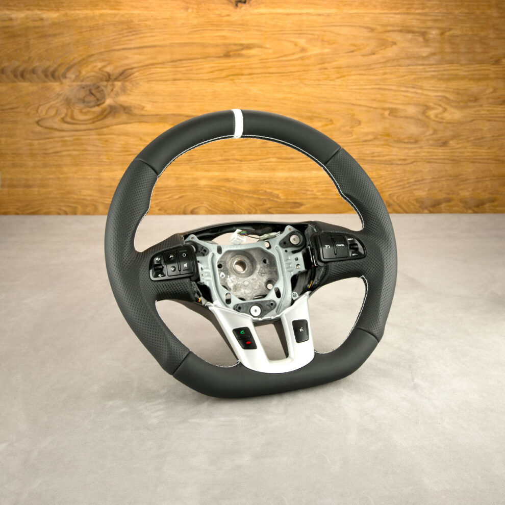 Modyfikacja i obszycie kierownicy KIA Sportage III