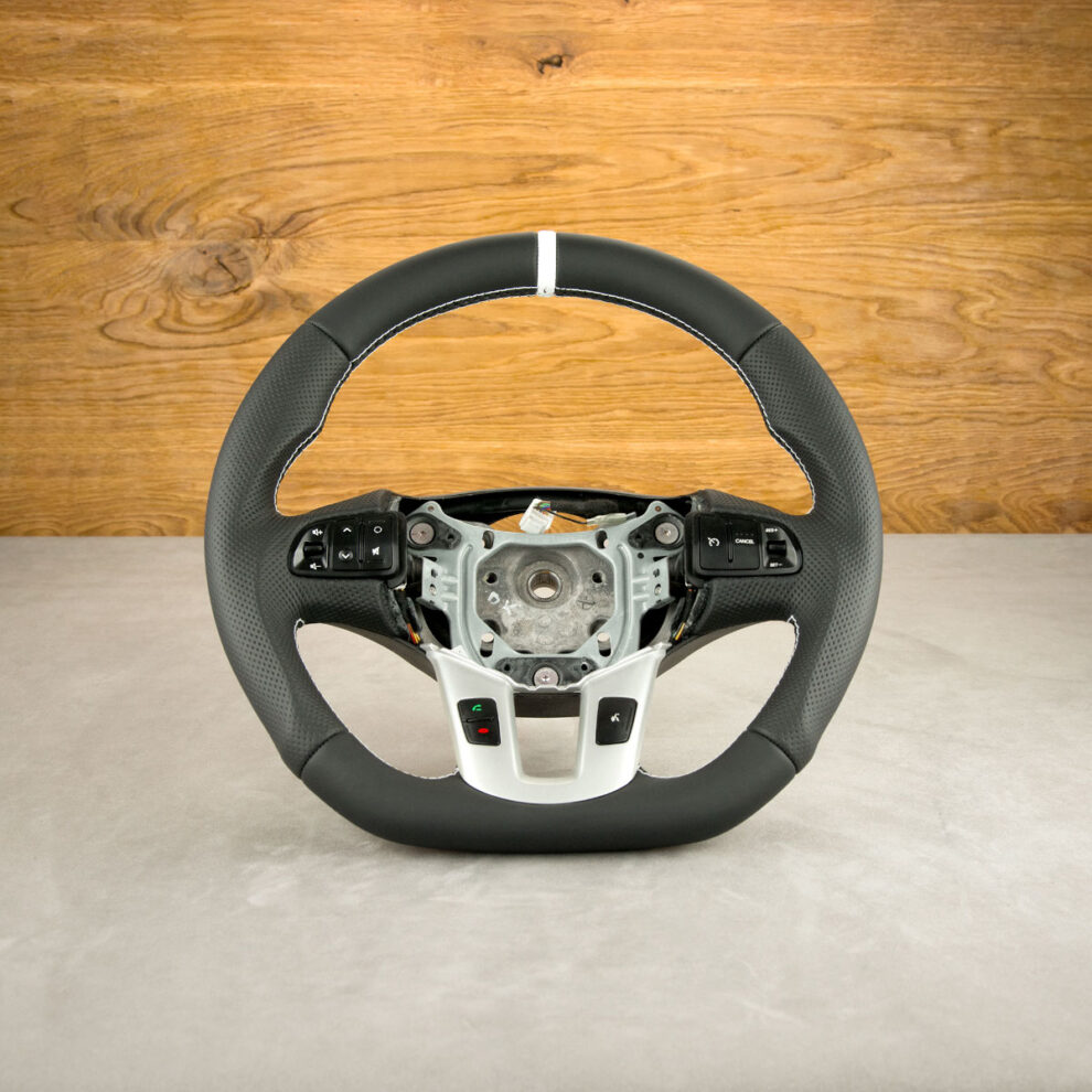 Modyfikacja i obszycie kierownicy KIA Sportage III