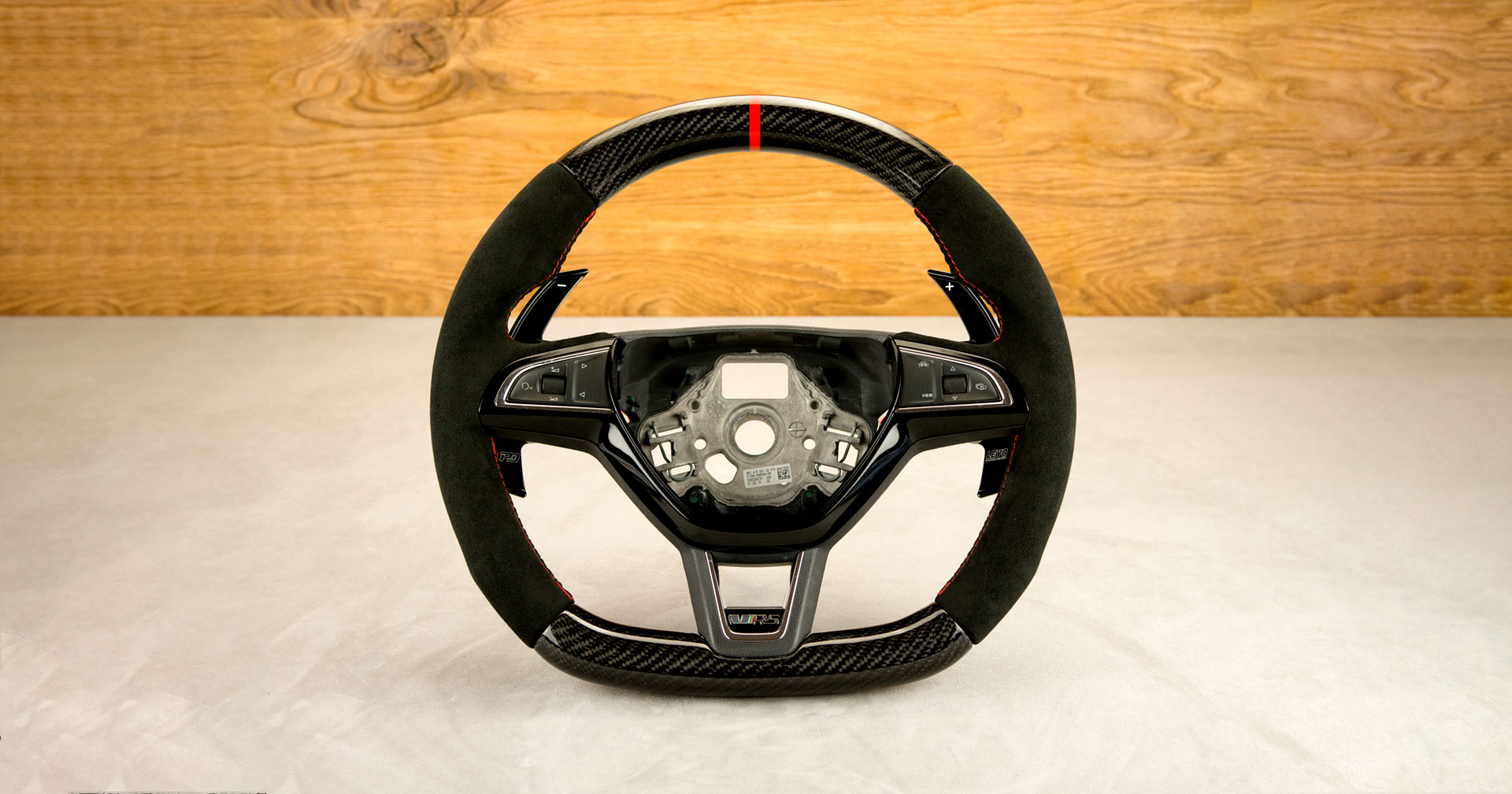 Modyfikacja i obszycie kierownicy Skoda Octavia III RS