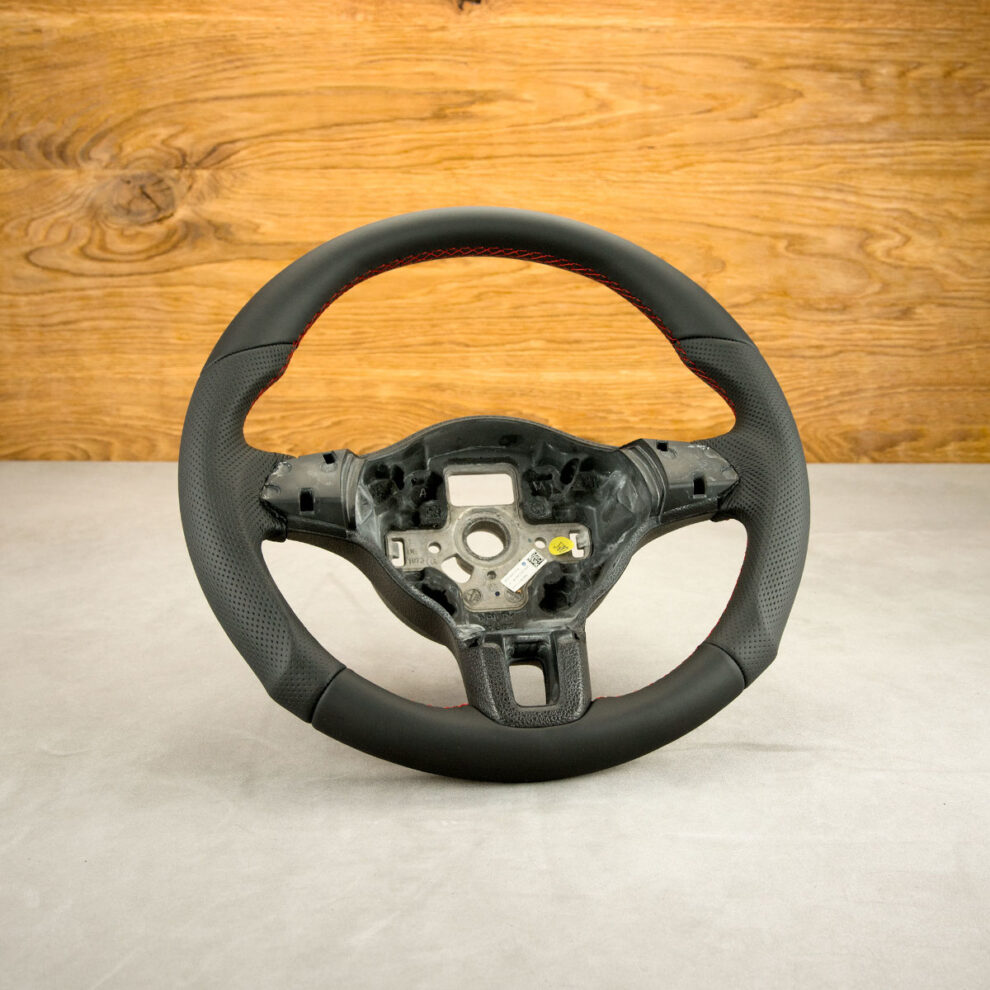 Modyfikacja i obszycie kierownicy Volkswagen Golf VI