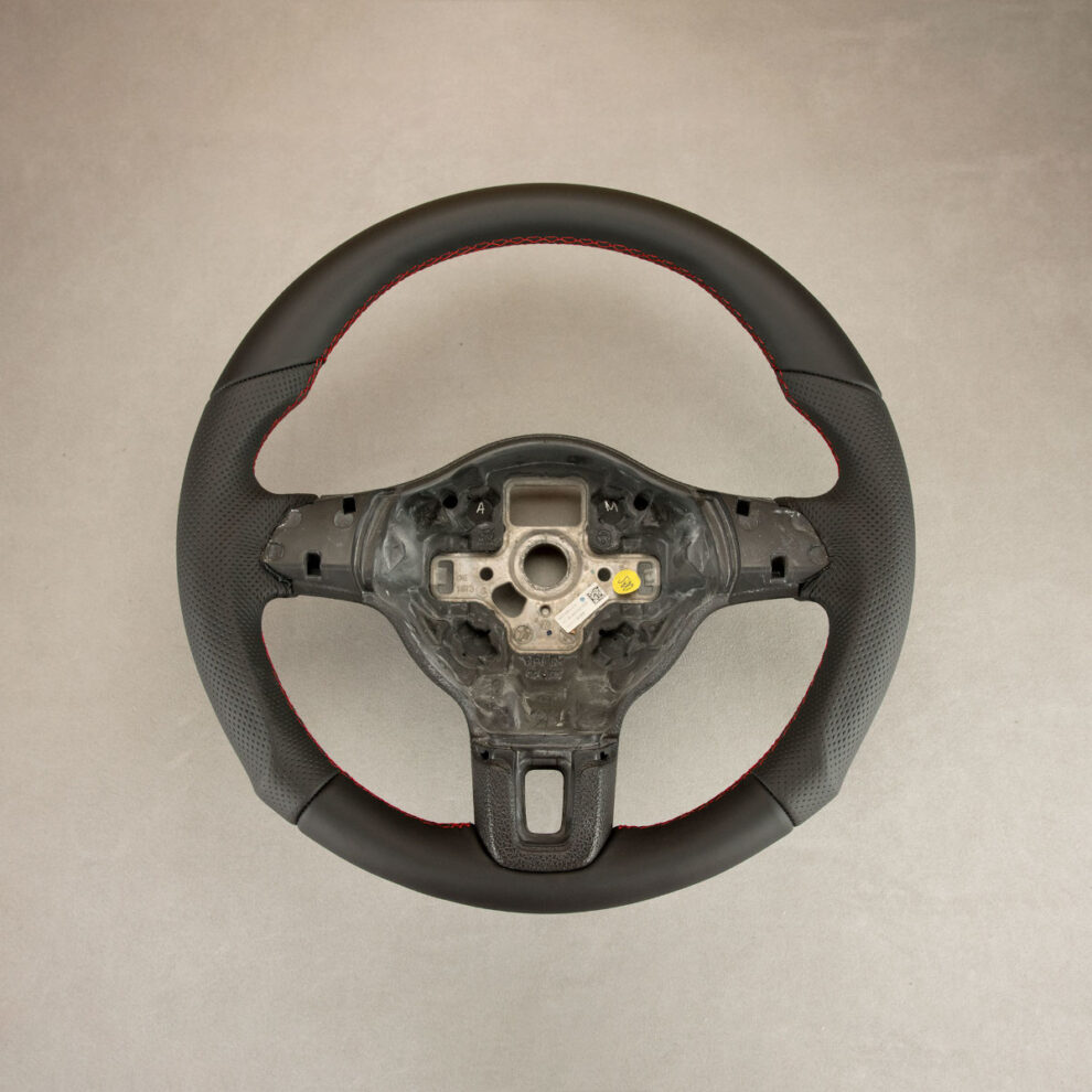 Modyfikacja i obszycie kierownicy Volkswagen Golf VI